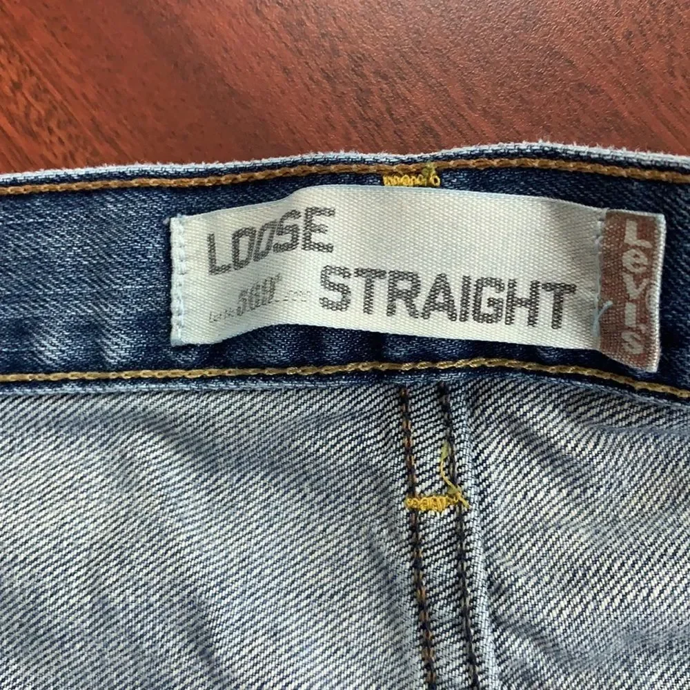 Vintage man’s 569 Levi’s mom jeans